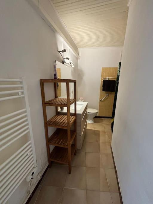 Maison De Ville Proche Mer, En Camargue Sur Le Chemin De Saint Jacques De Compostelle, Clim Reversible Vauvert Luaran gambar