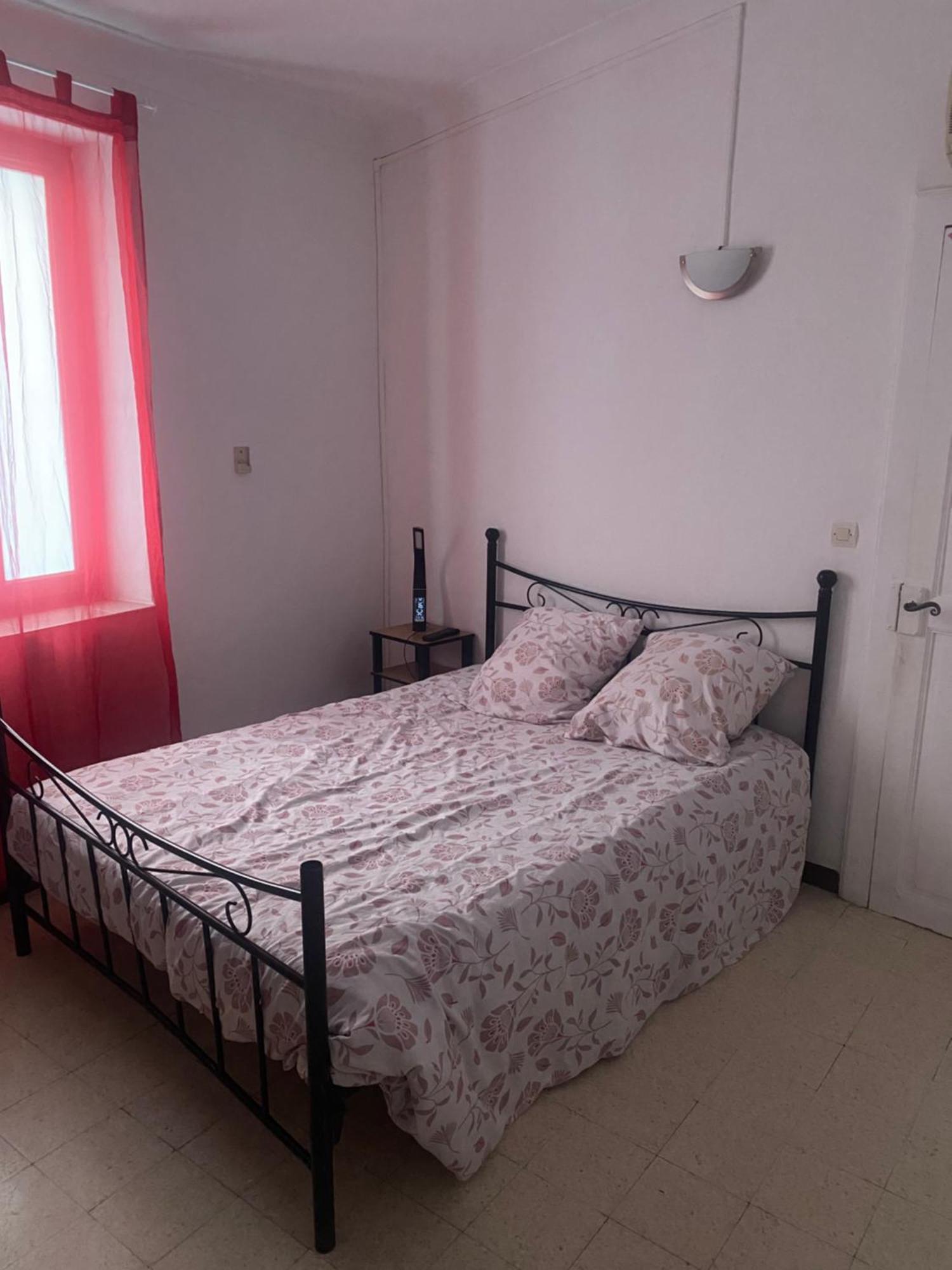 Maison De Ville Proche Mer, En Camargue Sur Le Chemin De Saint Jacques De Compostelle, Clim Reversible Vauvert Luaran gambar
